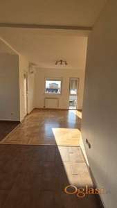 Atraktivno! uknjižen dvosoban stan 54mkv kod Gradske bolnice , zvezdarska šuma